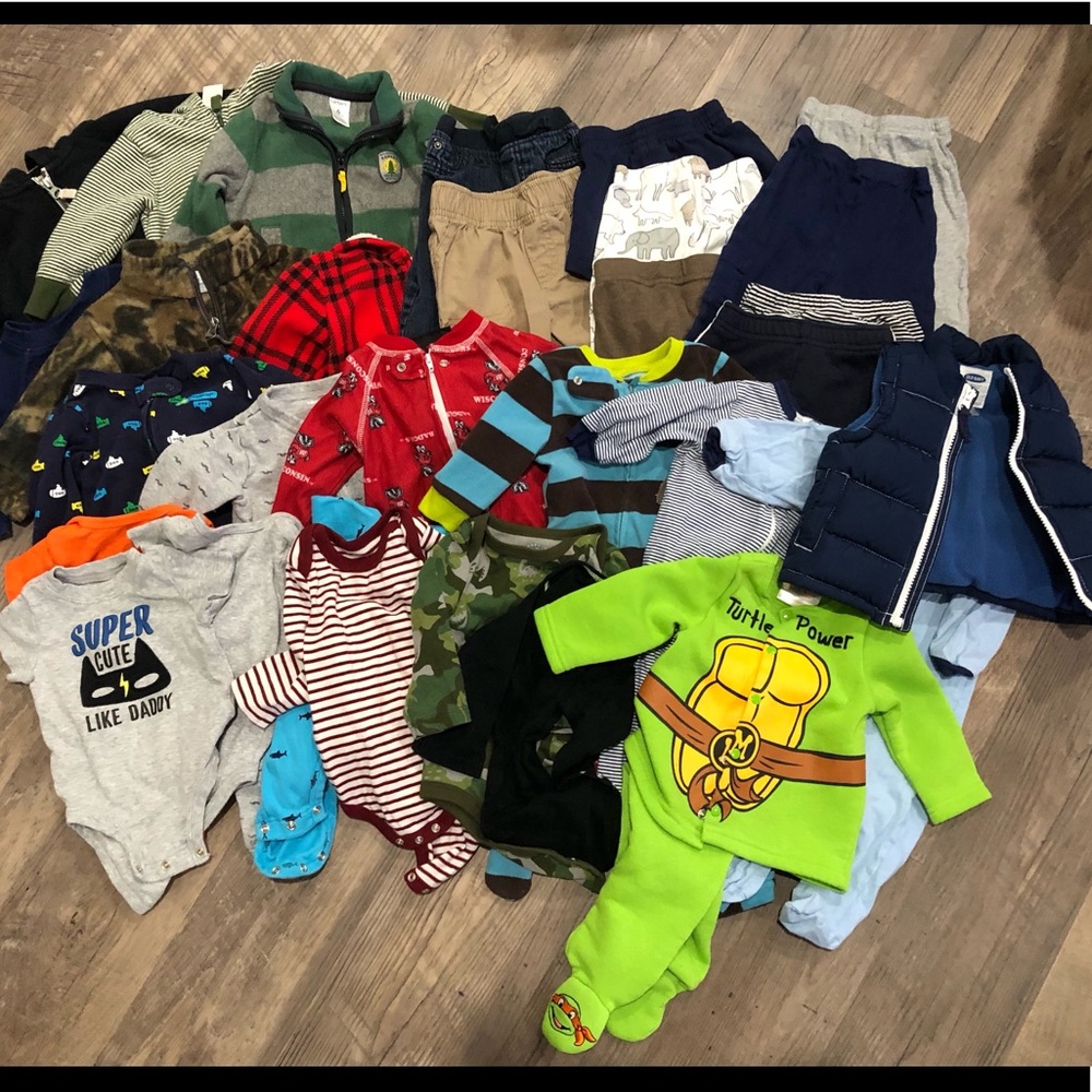 Lot of 3-6 Month Size Baby Boy Clothes